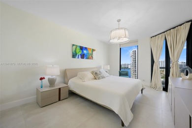 Stunning Intercoastal condo with ocean, golf, and Intracoastal