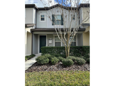 East Lake Tohopekaliga Townhome/Townhouse For Sale in ST Cloud Florida