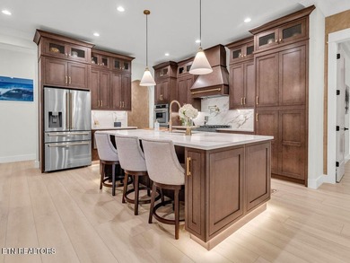106 Daksi Way is an extraordinary luxury residence in the - photo 15