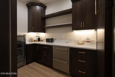 106 Daksi Way is an extraordinary luxury residence in the - photo 18