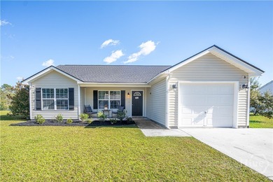 (private lake, pond, coastal) Home For Sale in Guyton Georgia