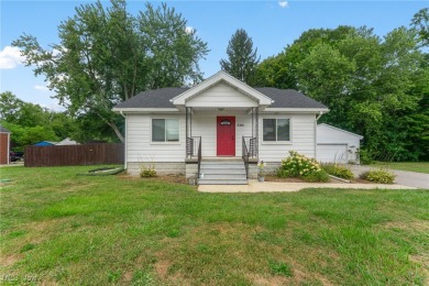 Lake Home For Sale in Warren, Ohio