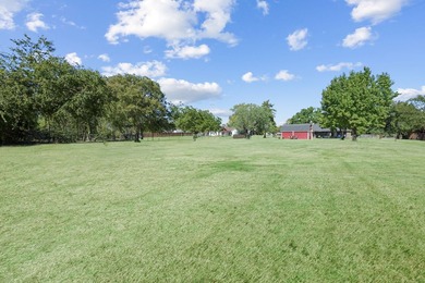 Rare opportunity to own approximately 1 acre in the heart of - photo 12