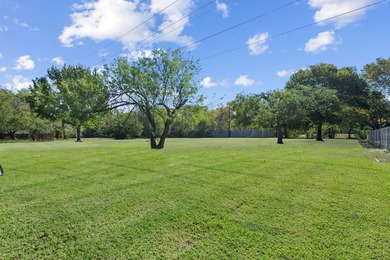 Rare opportunity to own approximately 1 acre in the heart of - photo 13