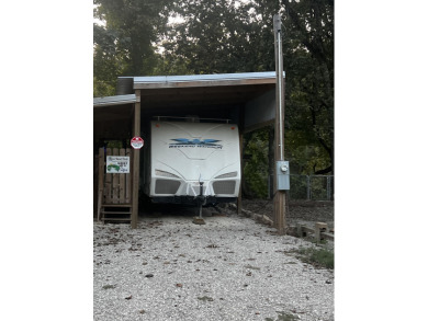 Waterfront Getaway on the Beautiful Spring River! This - photo 5