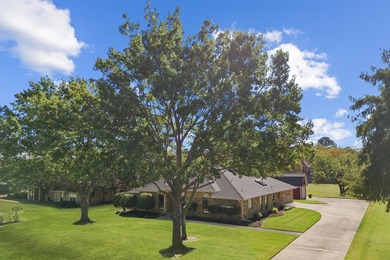 Rare opportunity to own approximately 1 acre in the heart of - photo 15