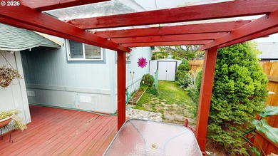 An updated and well cared for spacious manufactured home - photo 16