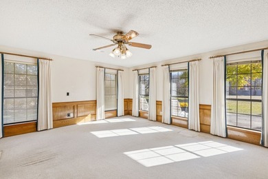 Rare opportunity to own approximately 1 acre in the heart of - photo 18