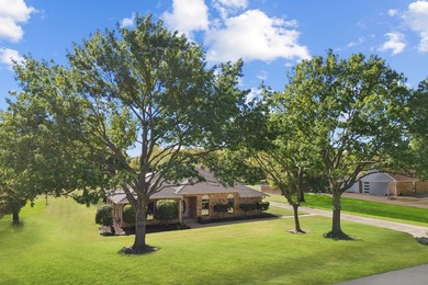 Rare opportunity to own approximately 1 acre in the heart of - photo 21