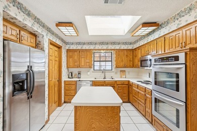 Rare opportunity to own approximately 1 acre in the heart of - photo 25