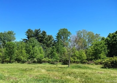 Attention builders. This two acres has been recently divided - photo 9
