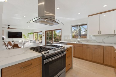 BT 7/20 11-1pm Parkridge Estates Modern Ranch Oasis. Once in a - photo 10