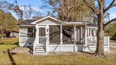 Bay River Home Active Under Contract in Bayboro North Carolina