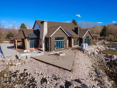 This Beautiful Property is minutes from downtown Midway, and - photo 5