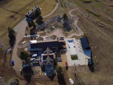 This Beautiful Property is minutes from downtown Midway, and - photo 6