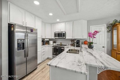 MOUNTAIN VIEWS, 1-Acre Double Lot, & Lakeside Living! Welcome to - photo 10