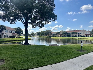 (private lake, pond, creek) Condo For Sale in Vero Beach Florida