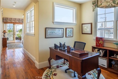Situated on the coveted 200 block of Marigold, just steps from - photo 23
