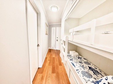Charming 1-bedroom, 1-bath condo walking distance from the - photo 3