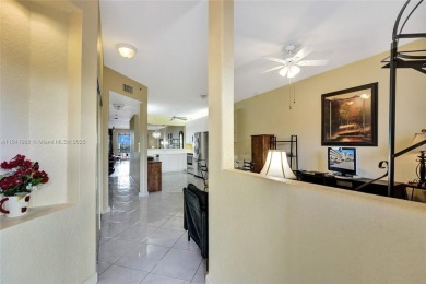 Lake Condo For Sale in Tamarac, Florida