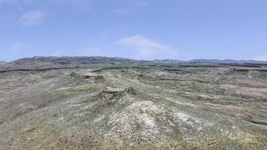 Rare opportunity to own 680+/- acres of highly sought-after land - photo 20