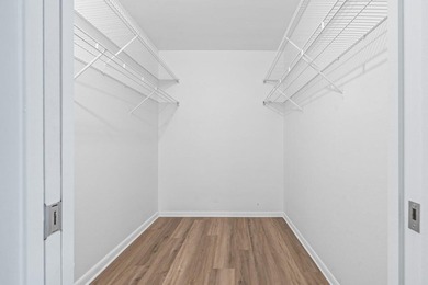 Brand New & pristine 2 bedroom and full 2 bath unit. Located in - photo 20