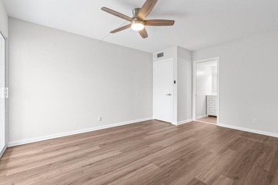 Brand New & pristine 2 bedroom and full 2 bath unit. Located in - photo 23