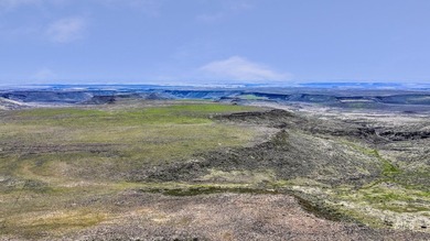 Rare opportunity to own 680+/- acres of highly sought-after land - photo 30