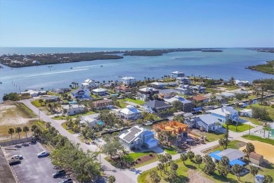 Absolutely Stunning Waterfront Retreat with Direct Access to the - photo 9