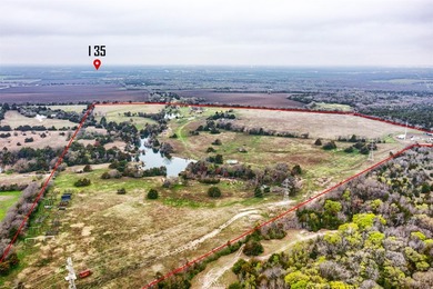 Unveiling an exceptional opportunity to acquire 86+- acres of - photo 17