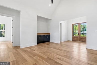STUNNING Lake Sinclair New Construction in a super convenient - photo 21