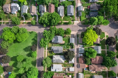 Classic 1.5 story charmer on a corner lot and just a short walk - photo 24