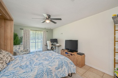 Under contract with a contingency and a kick out clause. Bring - photo 26