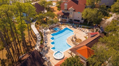This top-floor corner unit, 3-bedroom 3-bath condo in Lakeside - photo 26