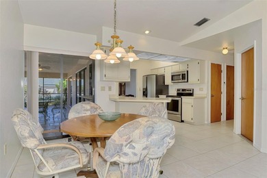 PRICE REDUCED! OPPORTUNITY to buy this original-owner custom - photo 27