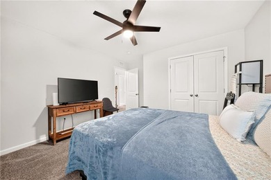 Savor the serenity of nature in your lakefront property in your - photo 32