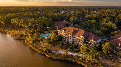 This top-floor corner unit, 3-bedroom 3-bath condo in Lakeside - photo 33