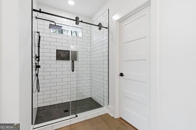 STUNNING Lake Sinclair New Construction in a super convenient - photo 49