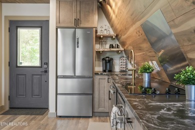A rare opportunity to own a fully operational private - photo 9