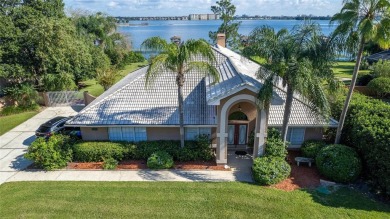 Lake Home For Sale in Orlando, Florida