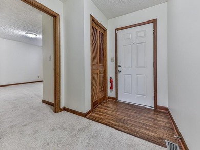 Welcome to this 1 bedroom condo nestled in the heart of private - photo 12