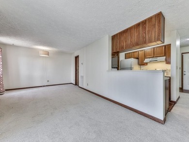 Welcome to this 1 bedroom condo nestled in the heart of private - photo 15