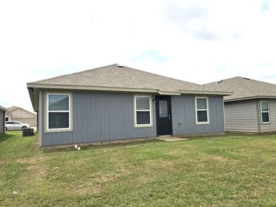 Welcome home to this charming 3-bedroom, 2 bath brick home - photo 15