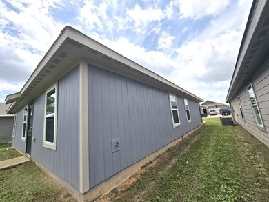 Welcome home to this charming 3-bedroom, 2 bath brick home - photo 17