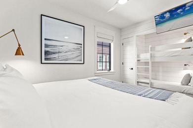 Overlooking St. Augustine Green in the heart of Rosemary Beach - photo 18
