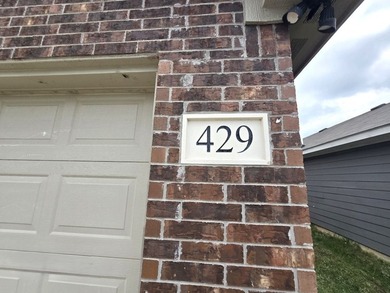 Welcome home to this charming 3-bedroom, 2 bath brick home - photo 18