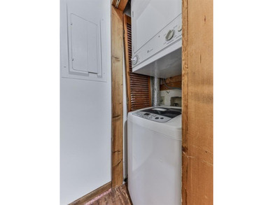Welcome to this 1 bedroom condo nestled in the heart of private - photo 22