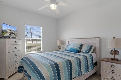 This Vacation Paradise Home on the Nature Coast is calling your - photo 24