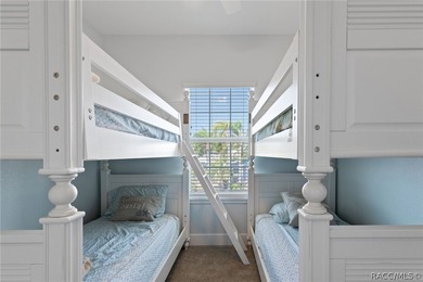 This Vacation Paradise Home on the Nature Coast is calling your - photo 28
