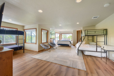 Multi level lake house on 3+ acres with Lake  views - photo 26